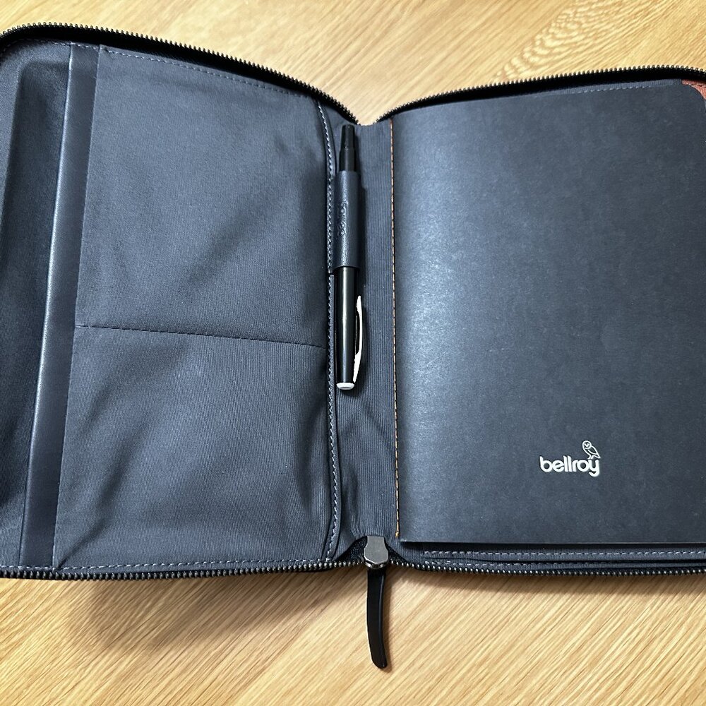 Bellroy Toky Folio 8" iPad Mini Case / Notebook